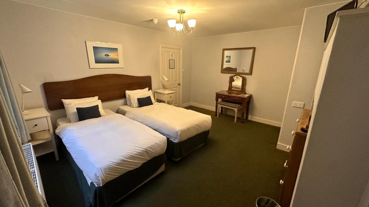 House 4* Hove